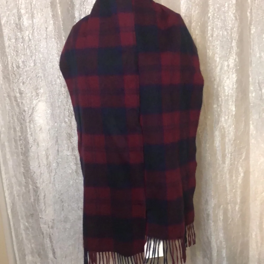 McCABE unisex wool scarf